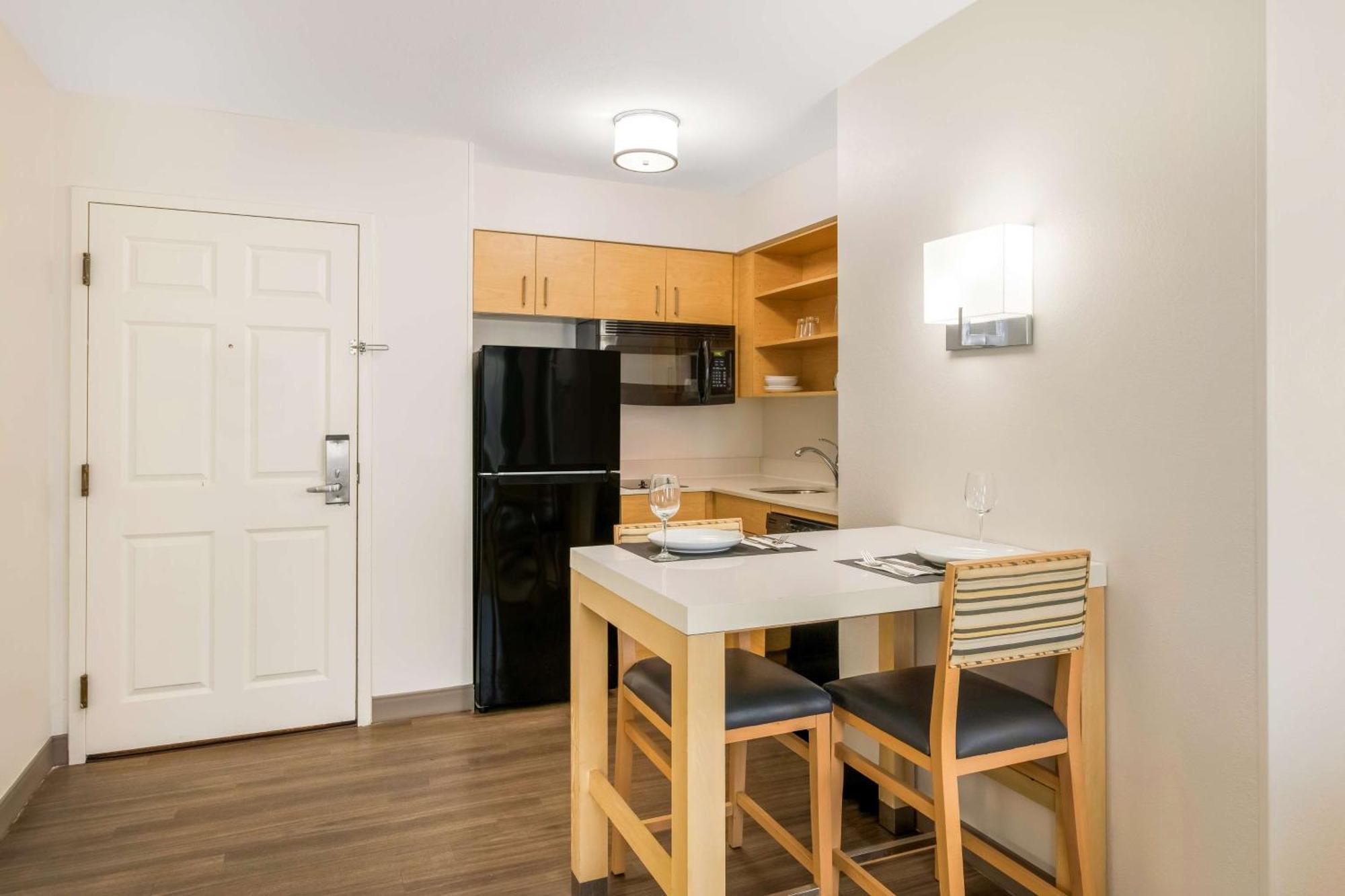 Sonesta Es Suites Charlotte Arrowood Exterior photo