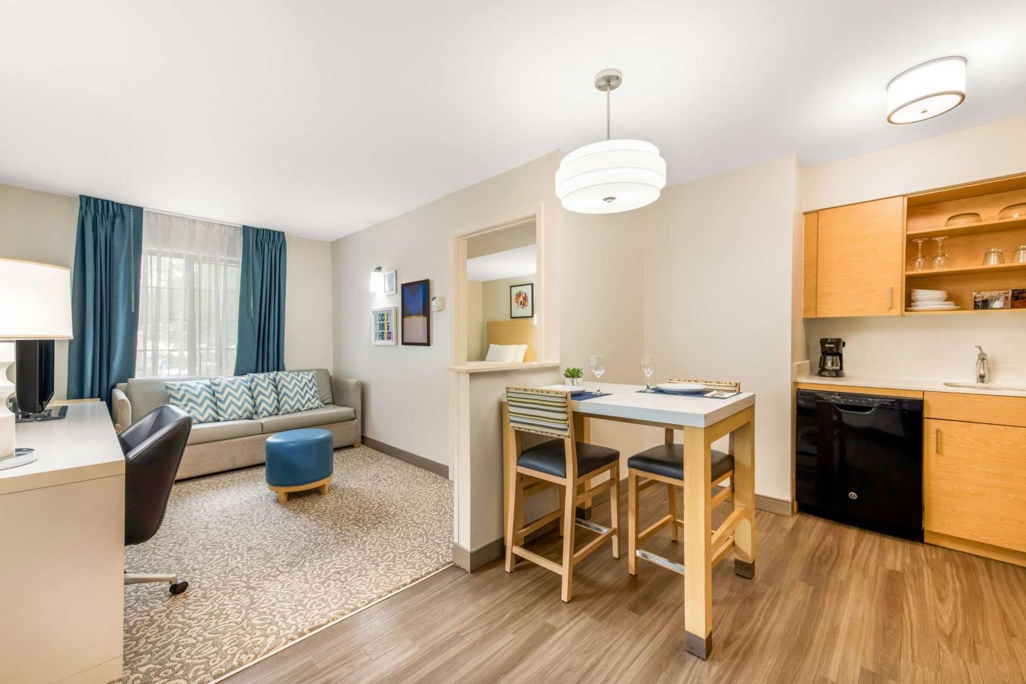 Sonesta Es Suites Charlotte Arrowood Exterior photo